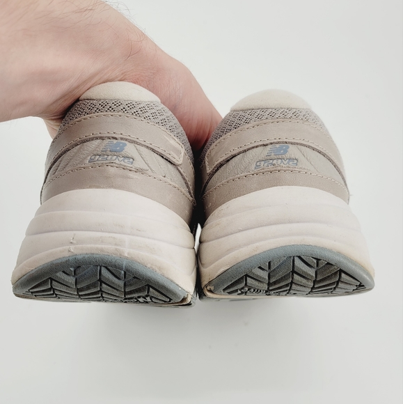 NEW BALANCE WW928GR2 928 V2 Tan Gray Leather Walking Shoes Women’s Size 8.5 2E - Picture 5 of 8